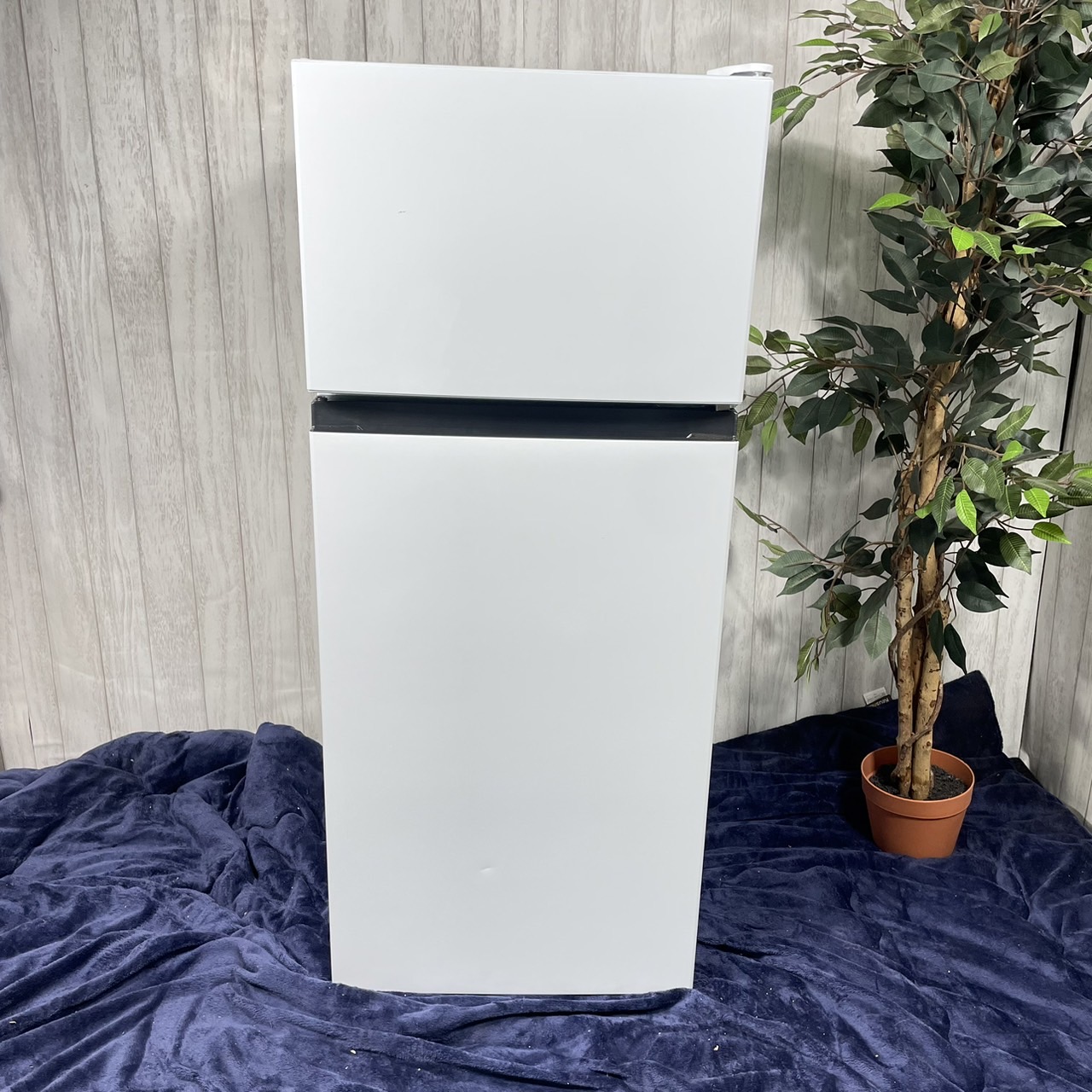 Hisense HR-B12E3W 2024年製 冷蔵庫