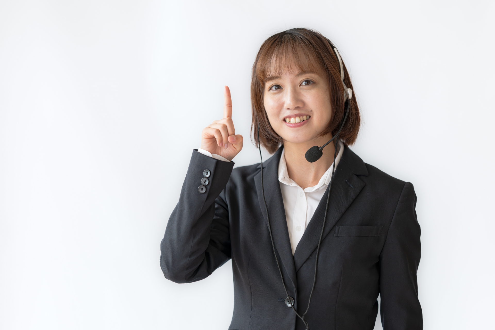 解説している女性