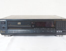 SONY  CDP-555ESD CDプレーヤー